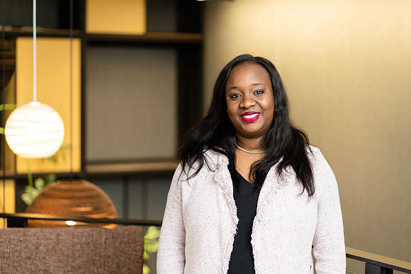 Adeola-07197