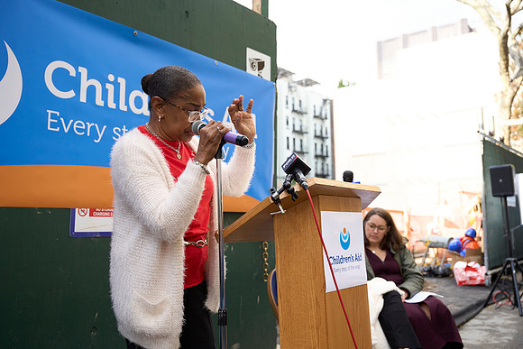 CAS_GroundBreaking_IV_04087