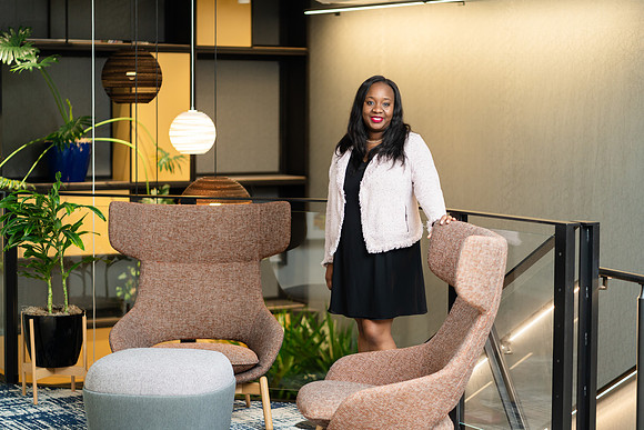 Adeola-07188